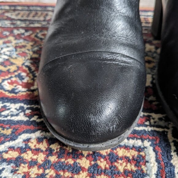 Clarks Boots Women's 10 Black Leather Zip Cap Toe Comfort Heeled Ankle Booties - Picture 4 of 8